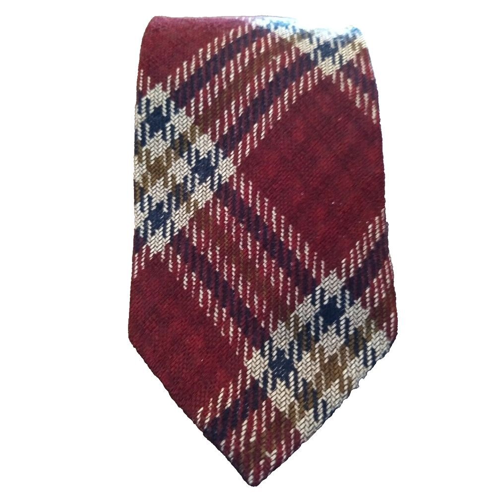 Lands'‎ End Handsewn 100% Woven Silk Tie Cranberry Tartan Plaid 3.5"Wx57.5"L USA